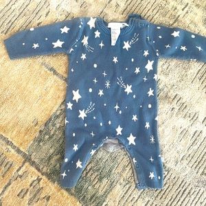 Elegant Baby blue with white star onesie size 0-3